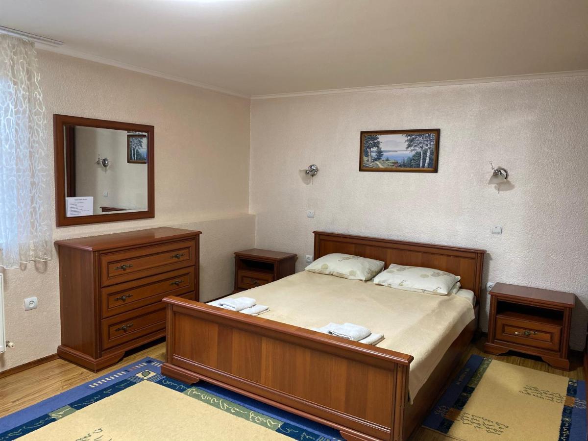 Августин Hotel Solochin Exterior photo