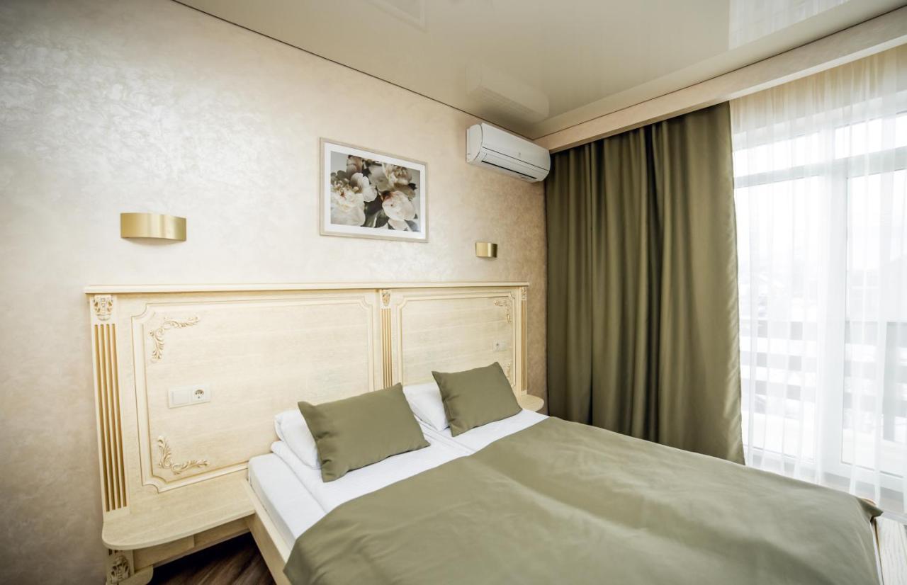 Августин Hotel Solochin Exterior photo