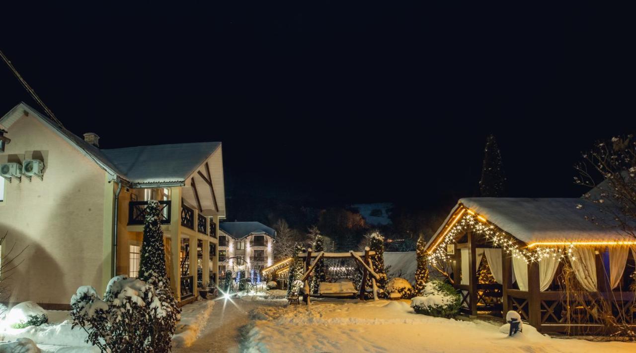 Августин Hotel Solochin Exterior photo