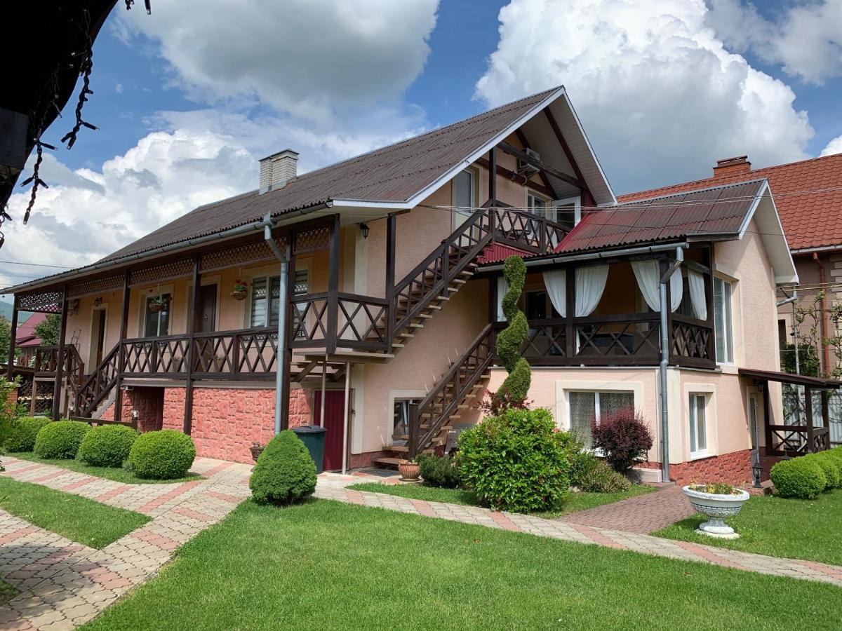 Августин Hotel Solochin Exterior photo
